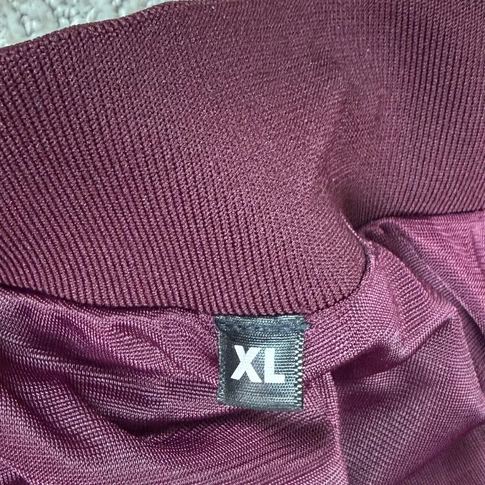 Legends Mens XL Maroon Mesh 8